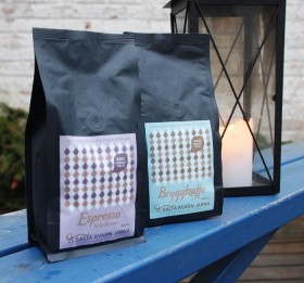 Saltå Espresso och Saltå Bryggkaffe rostas hos Järna Rosteri